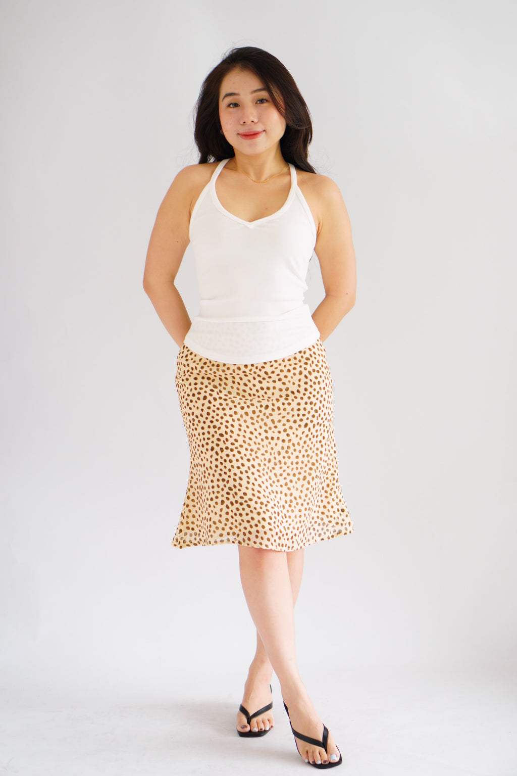Esme Basic V Neck Camisole Top in White