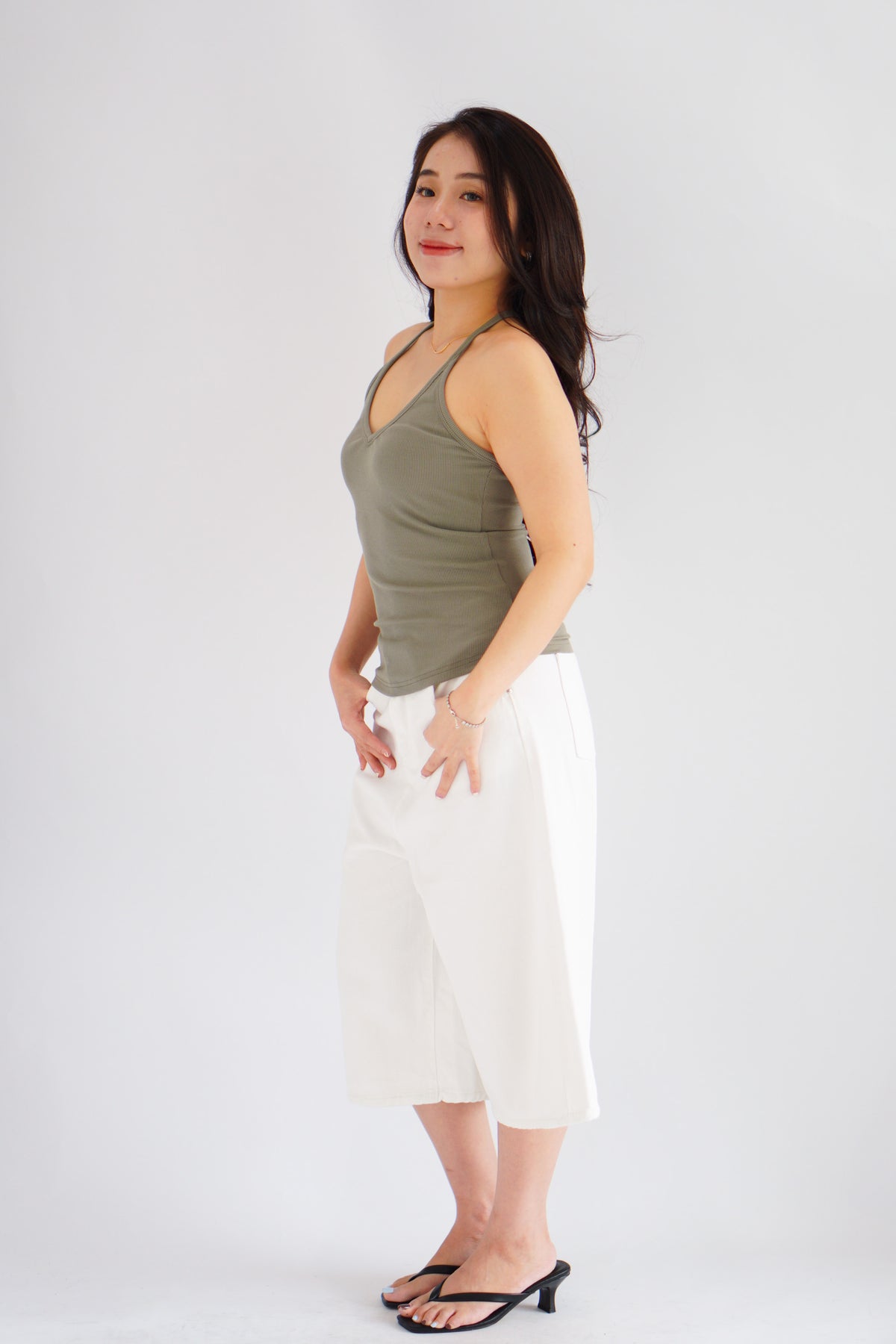 Esme Basic V Neck Camisole Top in Green
