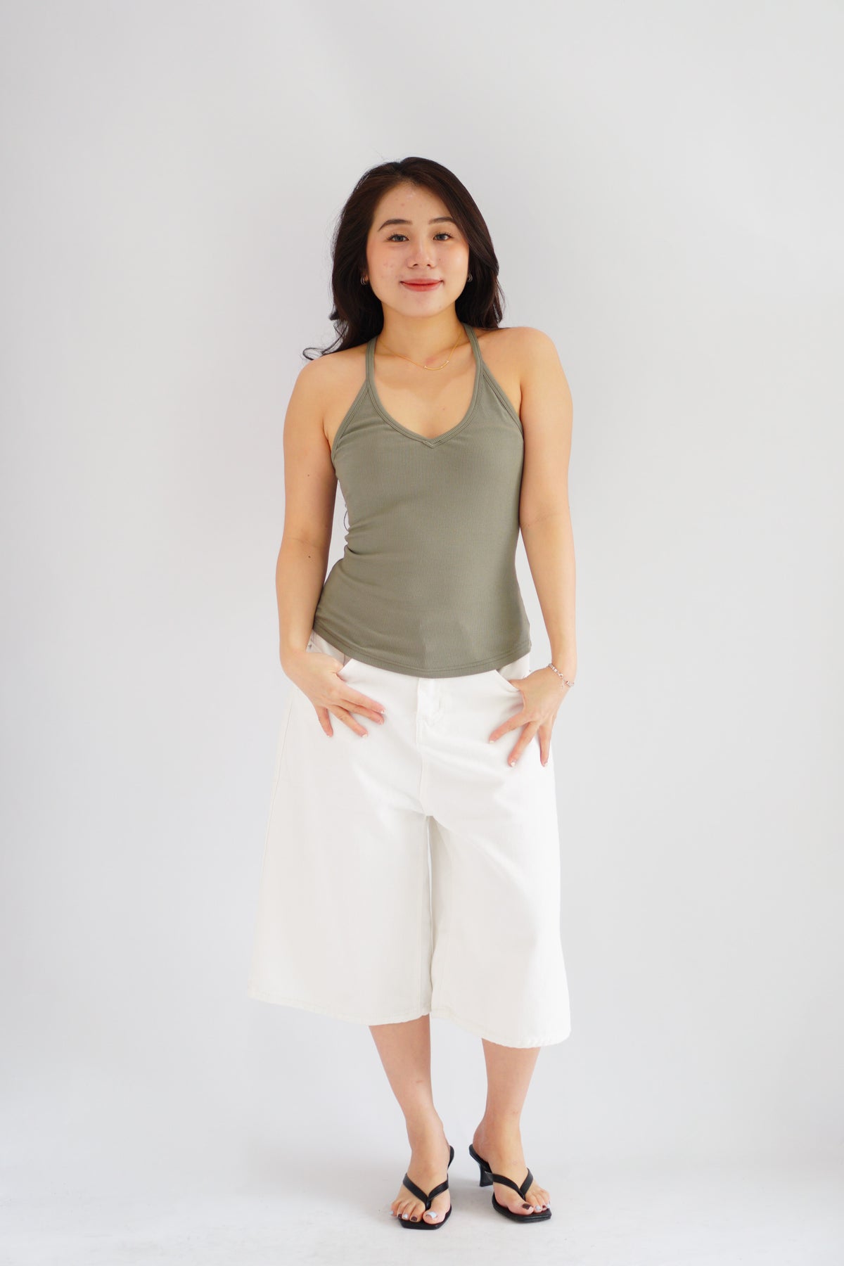 Esme Basic V Neck Camisole Top in Green