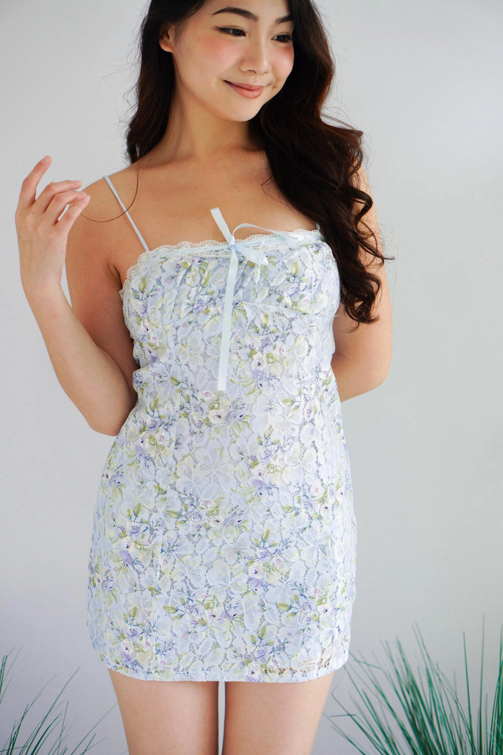 Lirien Floral Lace Bodycon Mini Dress in Blue