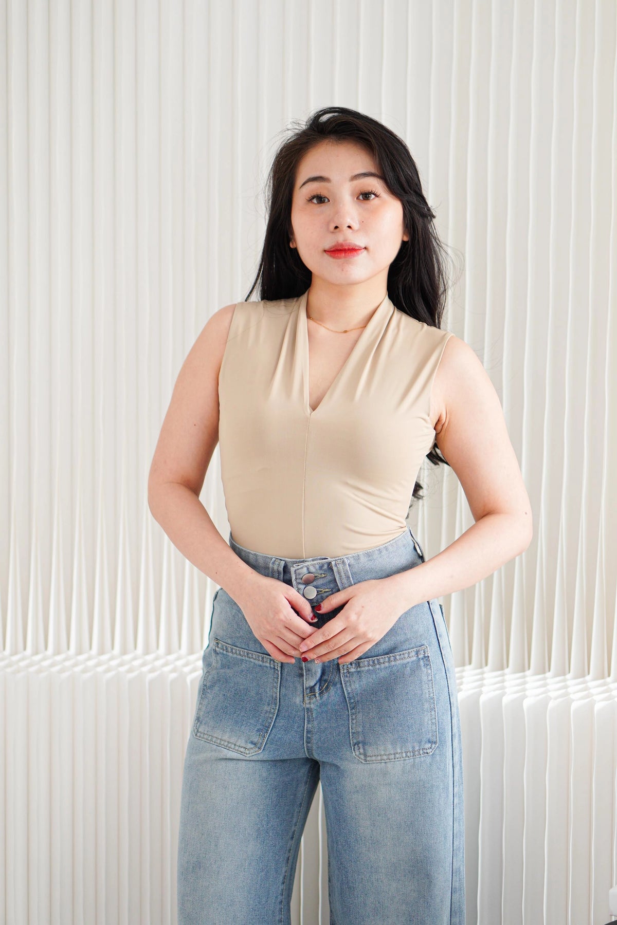 Noa V Neck Top in Khaki