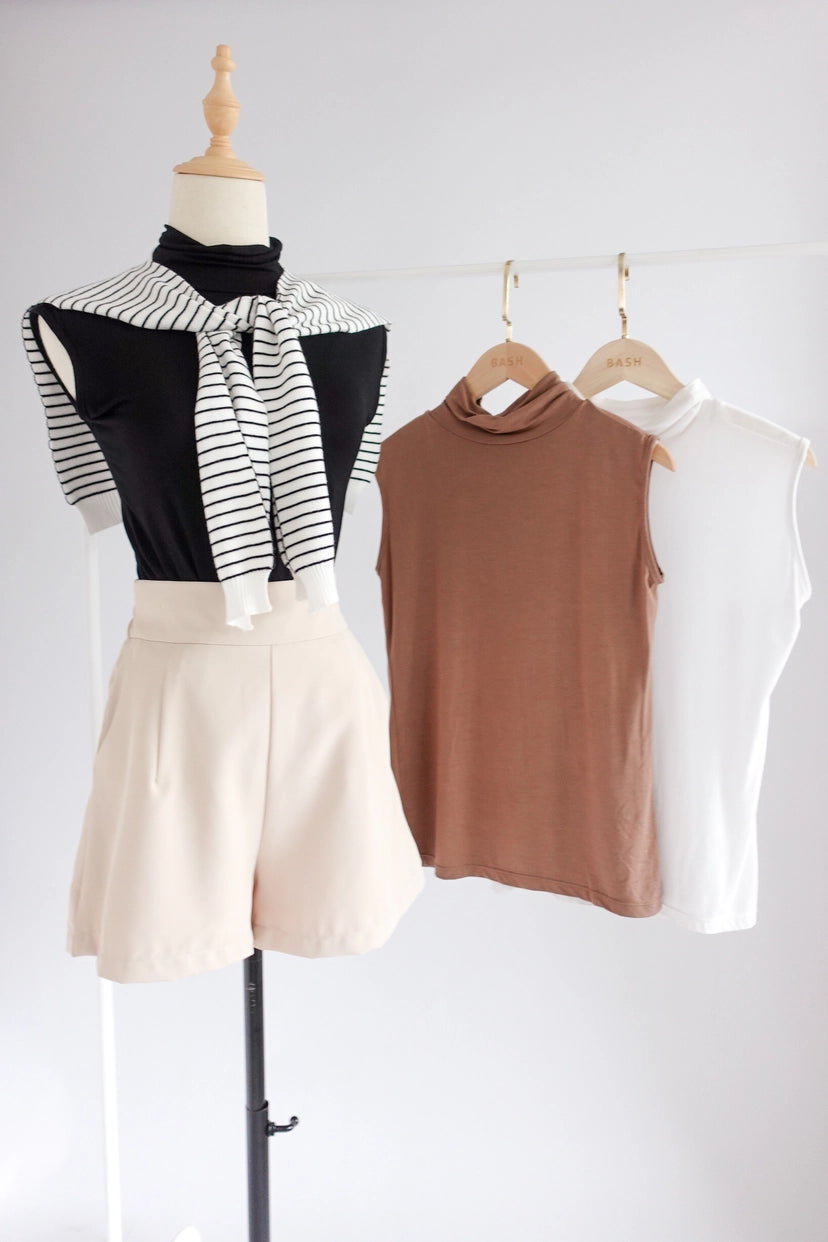 Seo High Neck Sleeveless Top