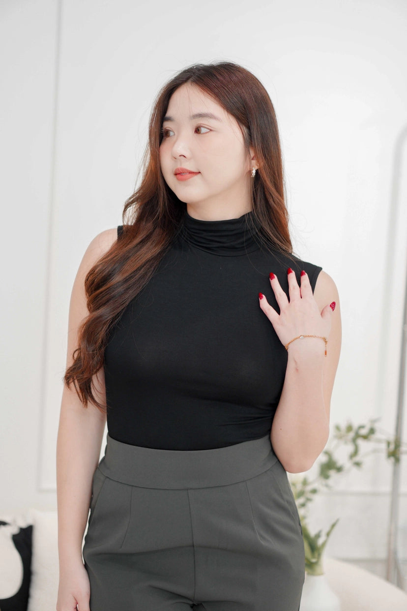 (BACKORDER) Seo High Neck Sleeveless Top in Black